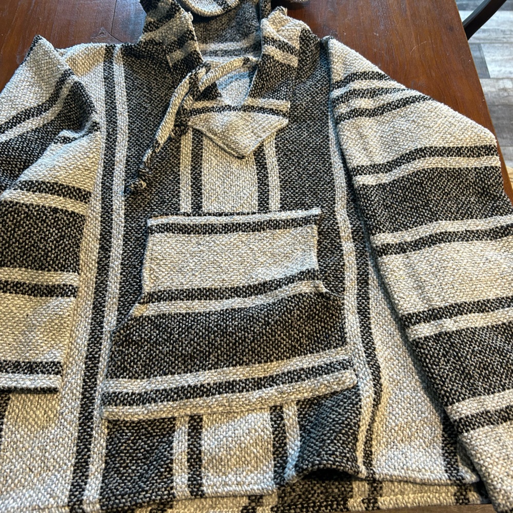 Baja hoodie‎